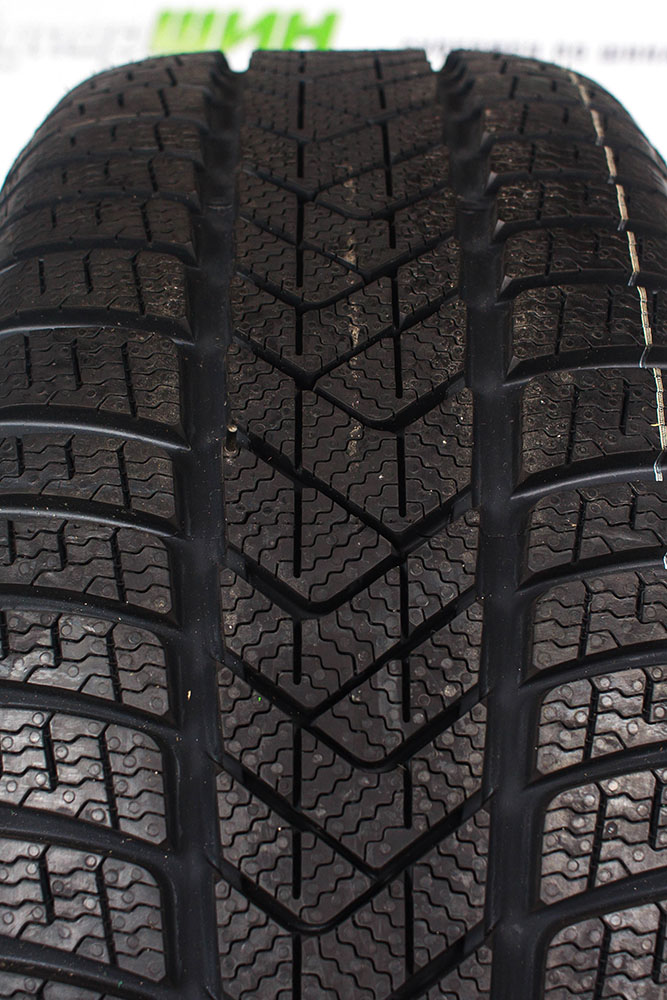 Pirelli Winter Sotto Zero 3 275/35 R20 102V Runflat XL