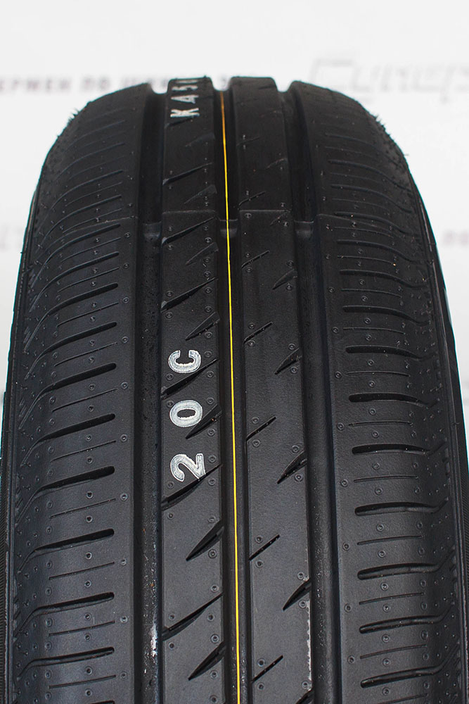 Roadstone Eurovis Sport 04 225/55 R16 95W