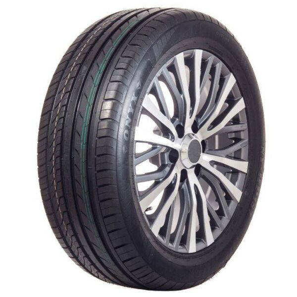 Onyx NY-HP187 275/45 R20 110V XL