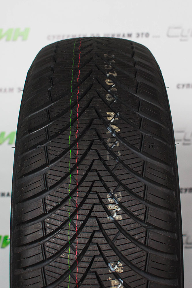 Kumho Solus 4S HA32 SUV 235/55 R18 104V