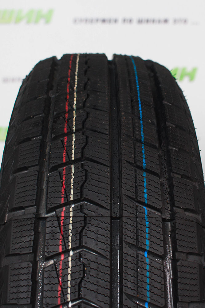 Roadmarch Snowrover 868 175/65 R15 84T