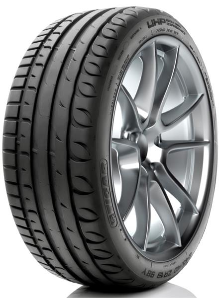 Kormoran Ultra High Performance 225/40 R18 92Y