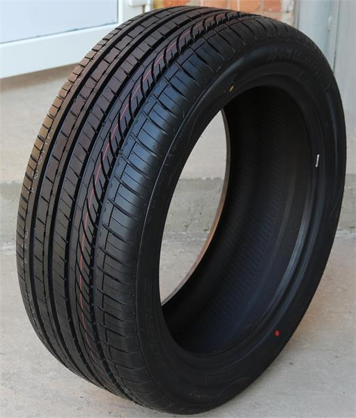 HEADWAY HU901 205/45 R17 88W