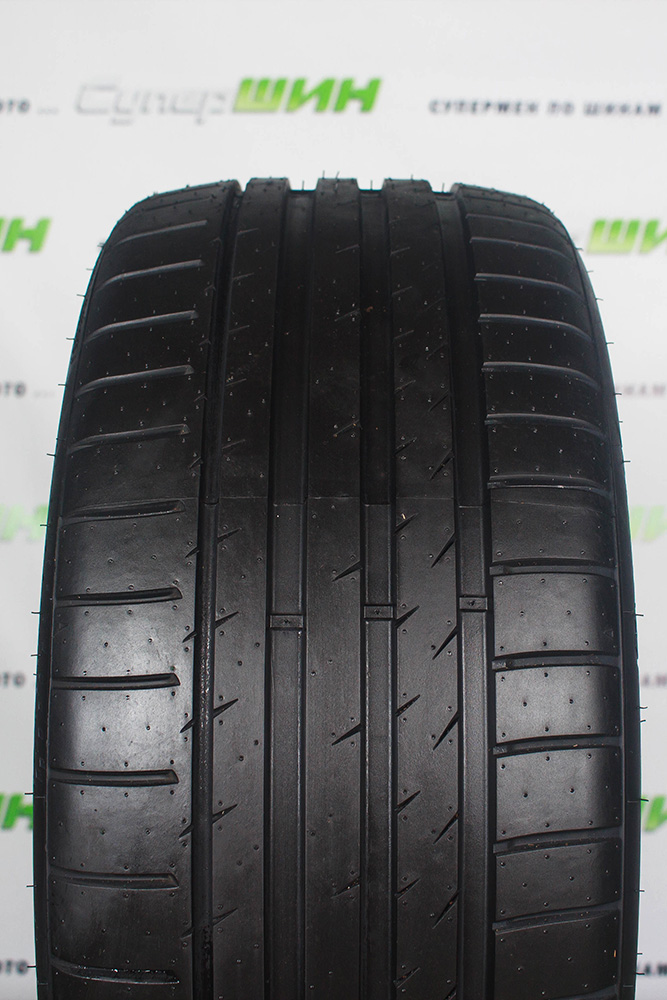 Gripmax SureGrip Pro Sport 225/40 R18 92Y XL