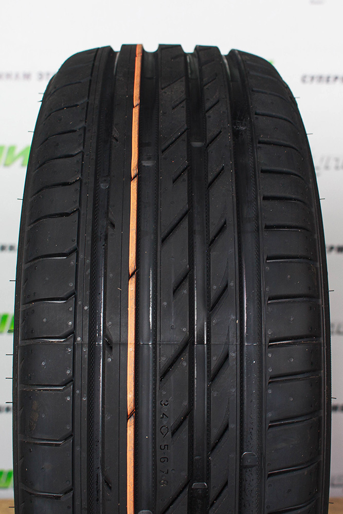 Ikon Tyres (Nokian Tyres) Nordman SZ2 225/45 R17 94W XL