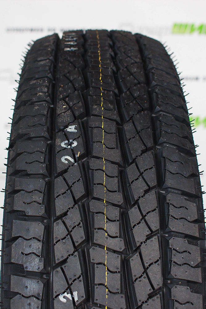 Nexen Roadian AT 4х4 RA7 265/75 R16 123/120R