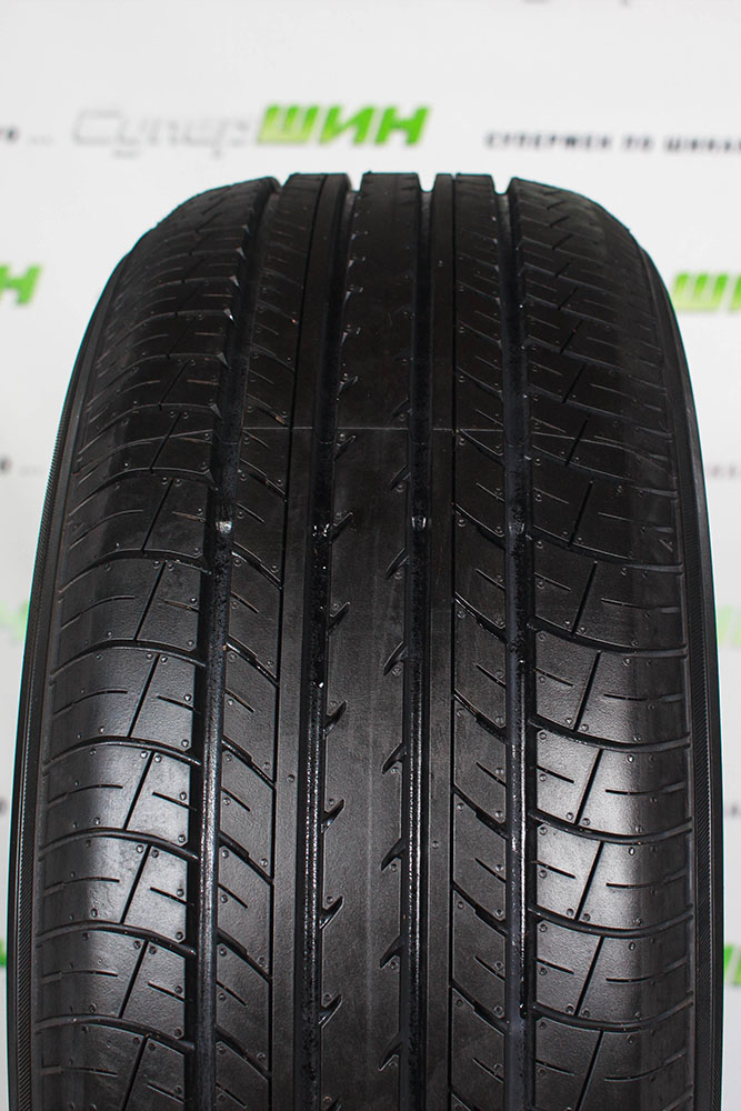 Yokohama E70BZ 215/60 R16 95V